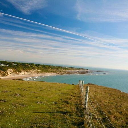 "Trinity" At Whitecliff Bay Isle Of Wight- Yarborough View 4 Hotel Bembridge Exterior foto