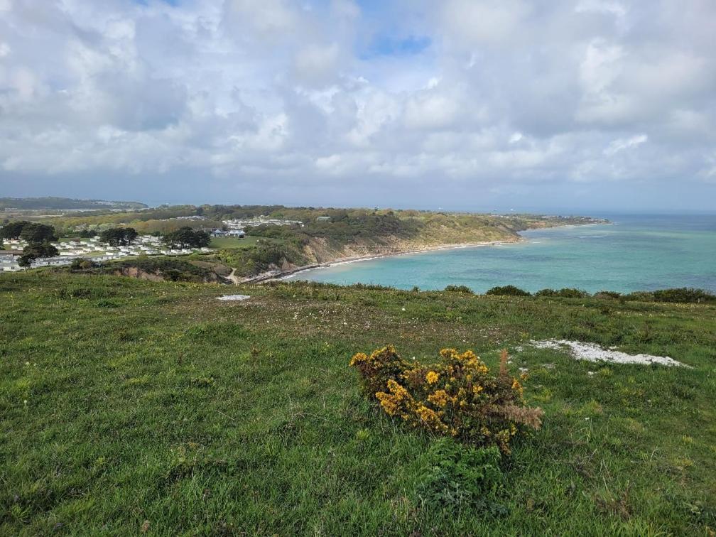 "Trinity" At Whitecliff Bay Isle Of Wight- Yarborough View 4 Hotel Bembridge Exterior foto